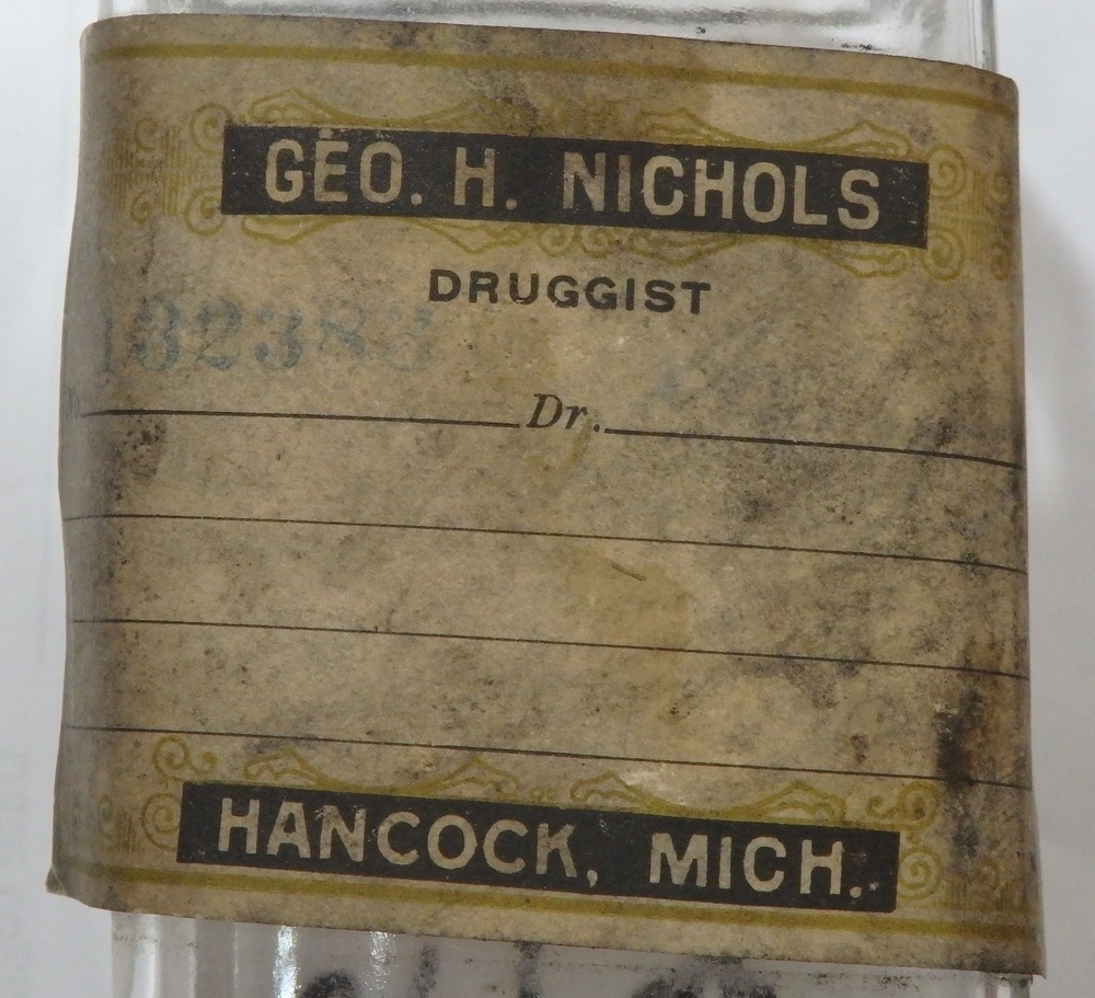 Nichols label on Scott's Drug Store bottle 